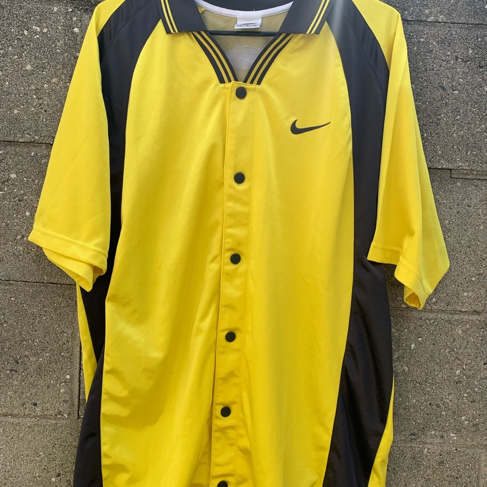 Vintage Nike Basketball warm-up jersey